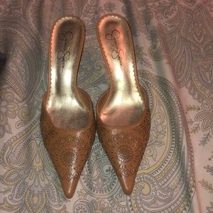 Jessica Simpson brown heel
